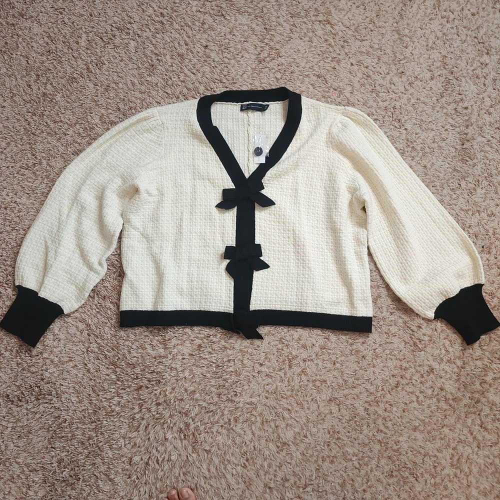 New York & Company Cardigan Women 2X Ivory Black Bow Front Waffle Knit Sweater